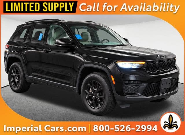 2024 Jeep Grand Cherokee Altitude — photo 1 of 13