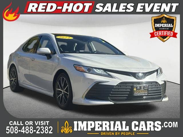 2024 Toyota Camry XLE — photo 1 of 37