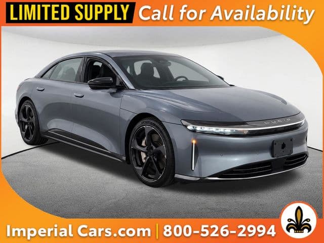 2024 Lucid Air Touring — photo 1 of 13