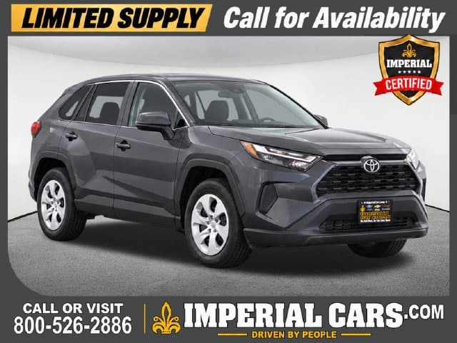 2025 Toyota RAV4 LE — photo 1 of 13
