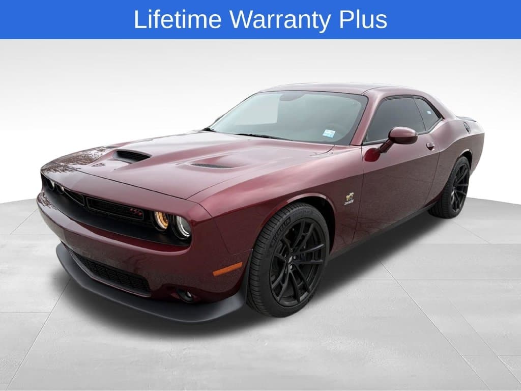 2023 Dodge Challenger R/T Scat Pack — photo 1 of 32