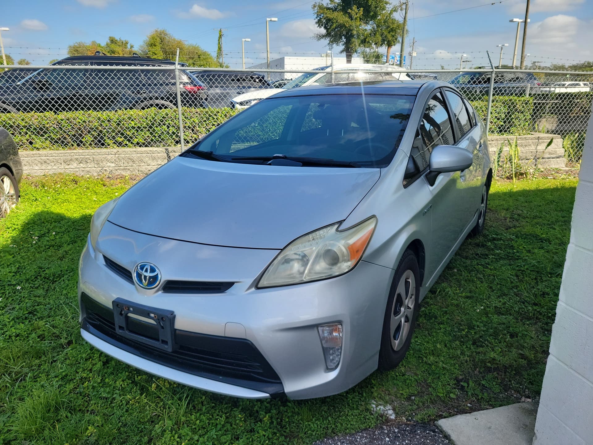 2012 Toyota Prius One — photo 1 of 6