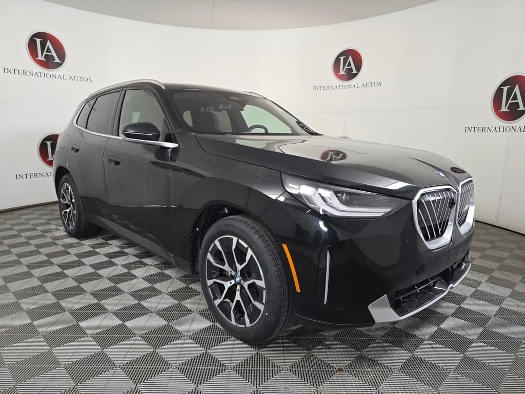2026 BMW X3 30 xDrive — photo 1 of 39