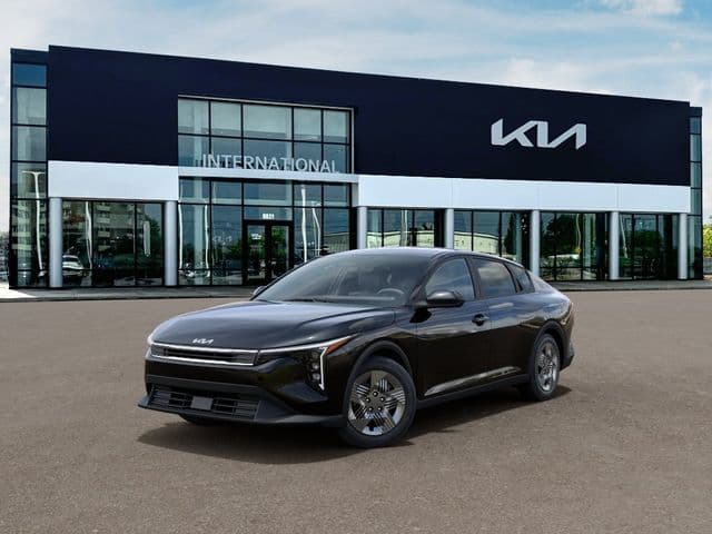 2026 Kia K4 Base — photo 1 of 27