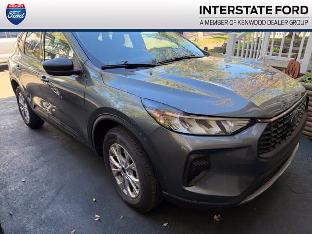2025 Ford Escape Active — photo 1 of 3