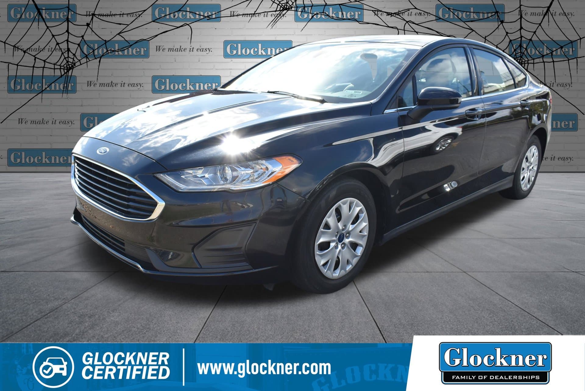 2020 Ford Fusion S — photo 1 of 19