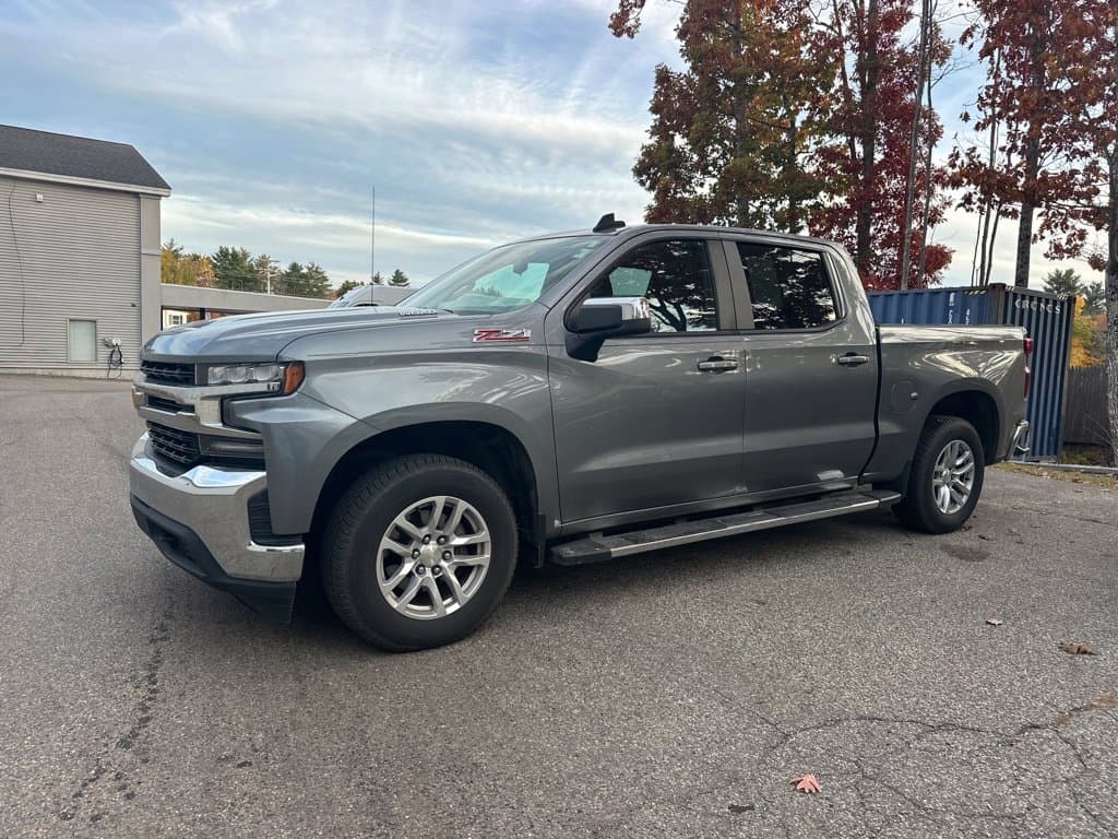 2020 Chevrolet Silverado 1500 LT — photo 1 of 11