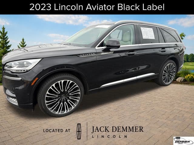 2023 Lincoln Aviator Black Label — photo 1 of 36