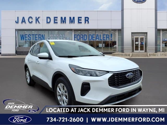 2023 Ford Escape Active — photo 1 of 20