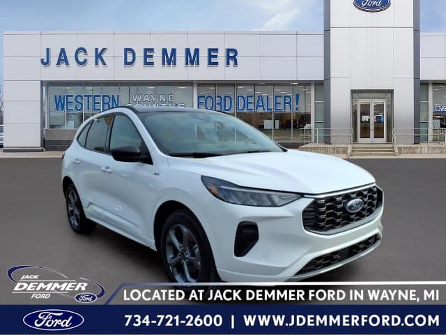 2023 Ford Escape ST-Line — photo 1 of 22