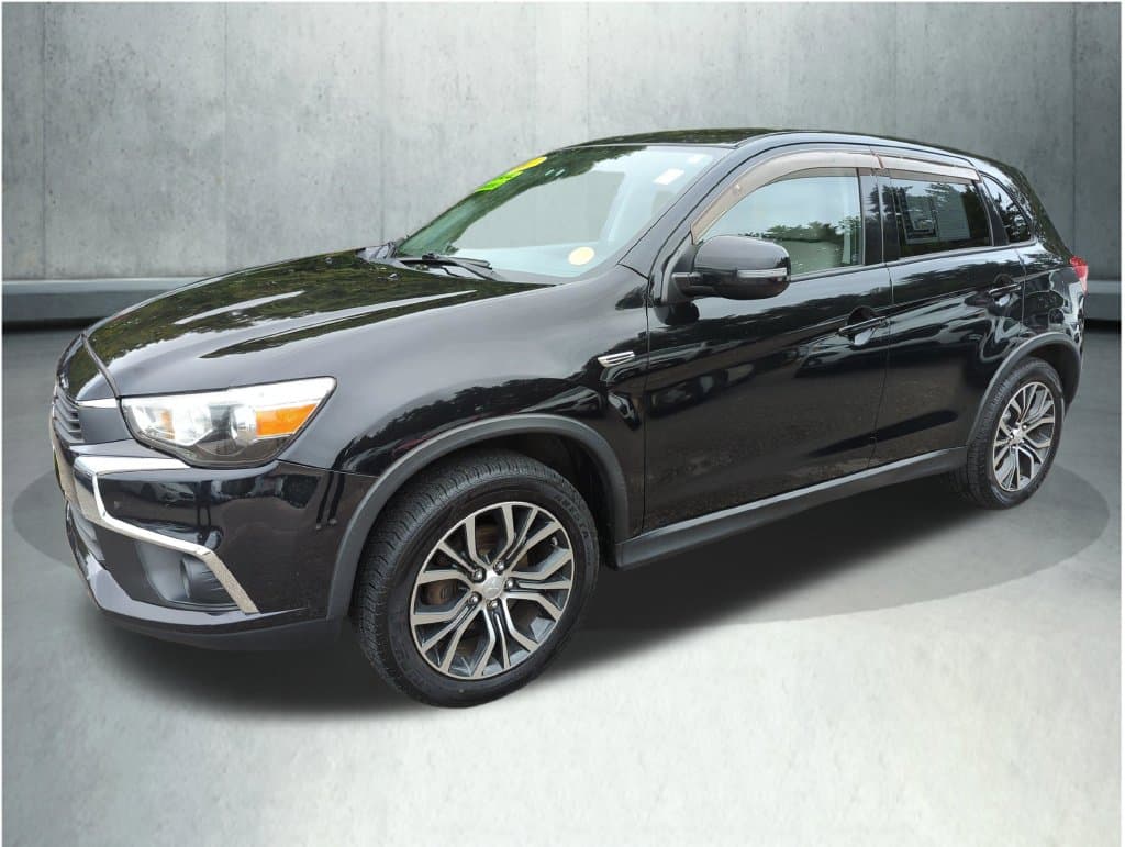2017 Mitsubishi Outlander Sport Base — photo 1 of 29