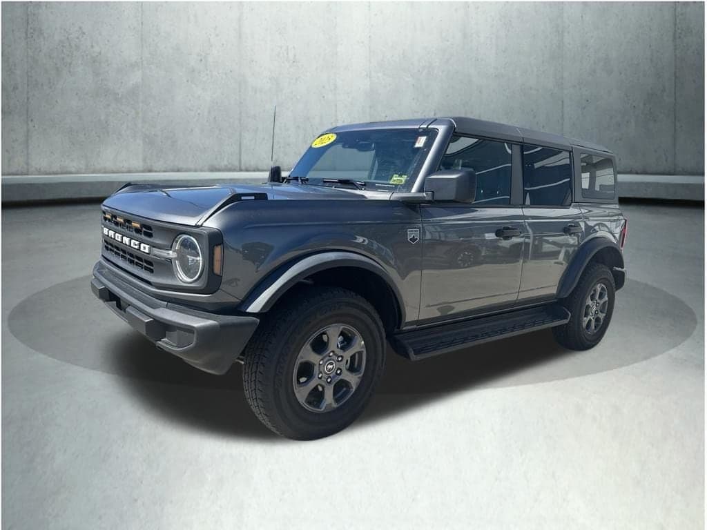 2025 Ford Bronco Big Bend — photo 1 of 11