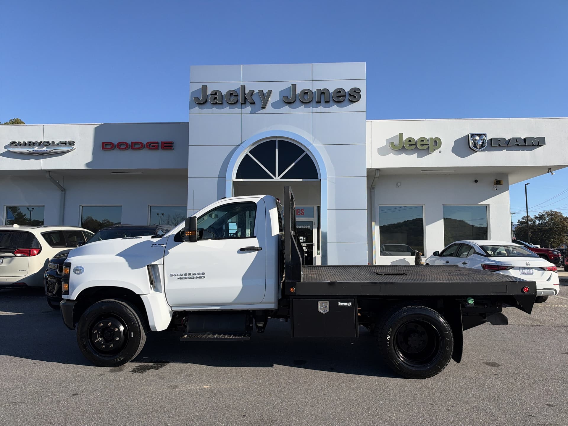2020 Chevrolet Silverado 1500 Work Truck — photo 1 of 20