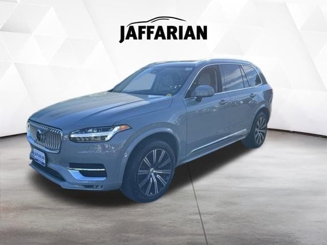 2024 Volvo XC90 Plus Bright Theme — photo 1 of 12
