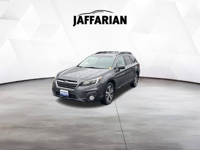 2019 Subaru Outback Base — photo 1 of 10