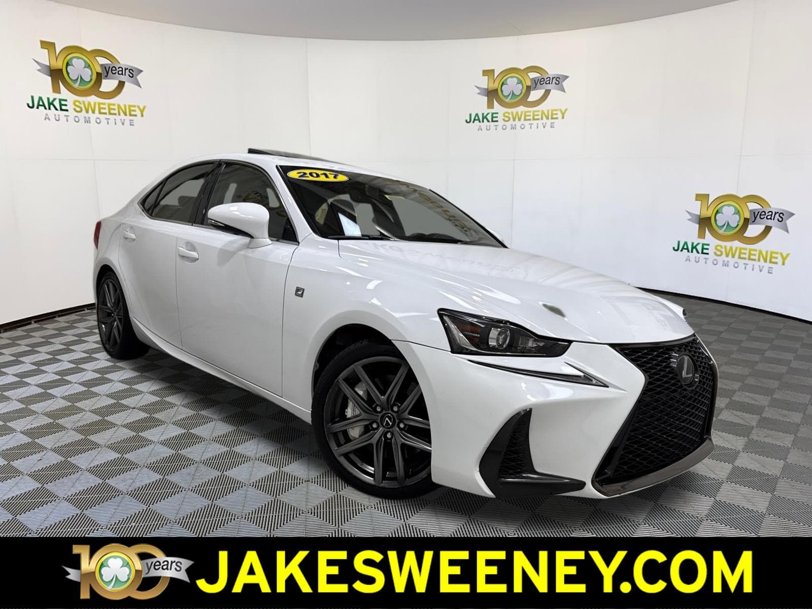 2017 Lexus IS 300 — photo 1 of 32