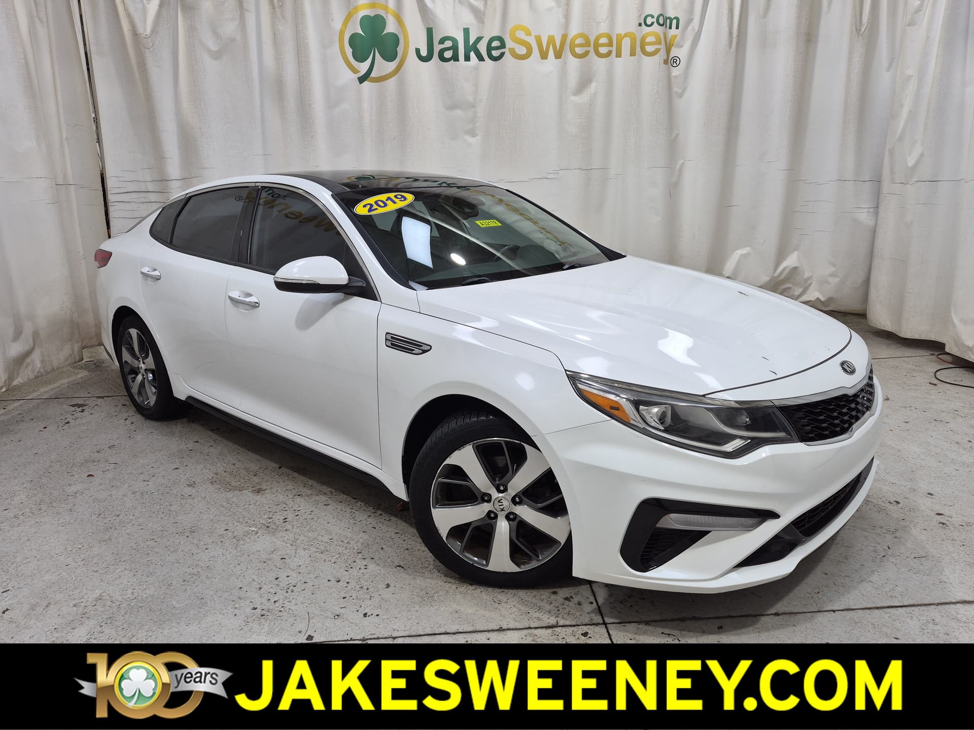 2019 Kia Optima S — photo 1 of 28