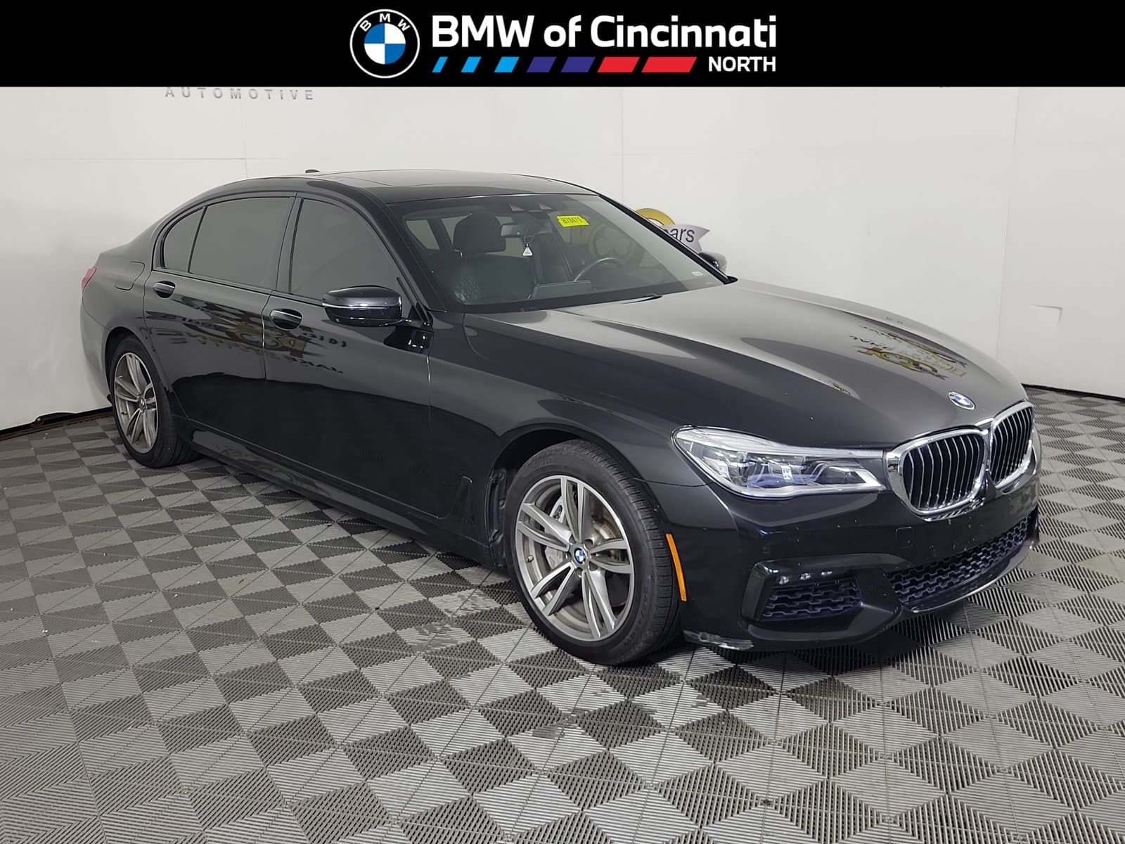 2018 BMW 7 Series 750i xDrive — photo 1 of 8