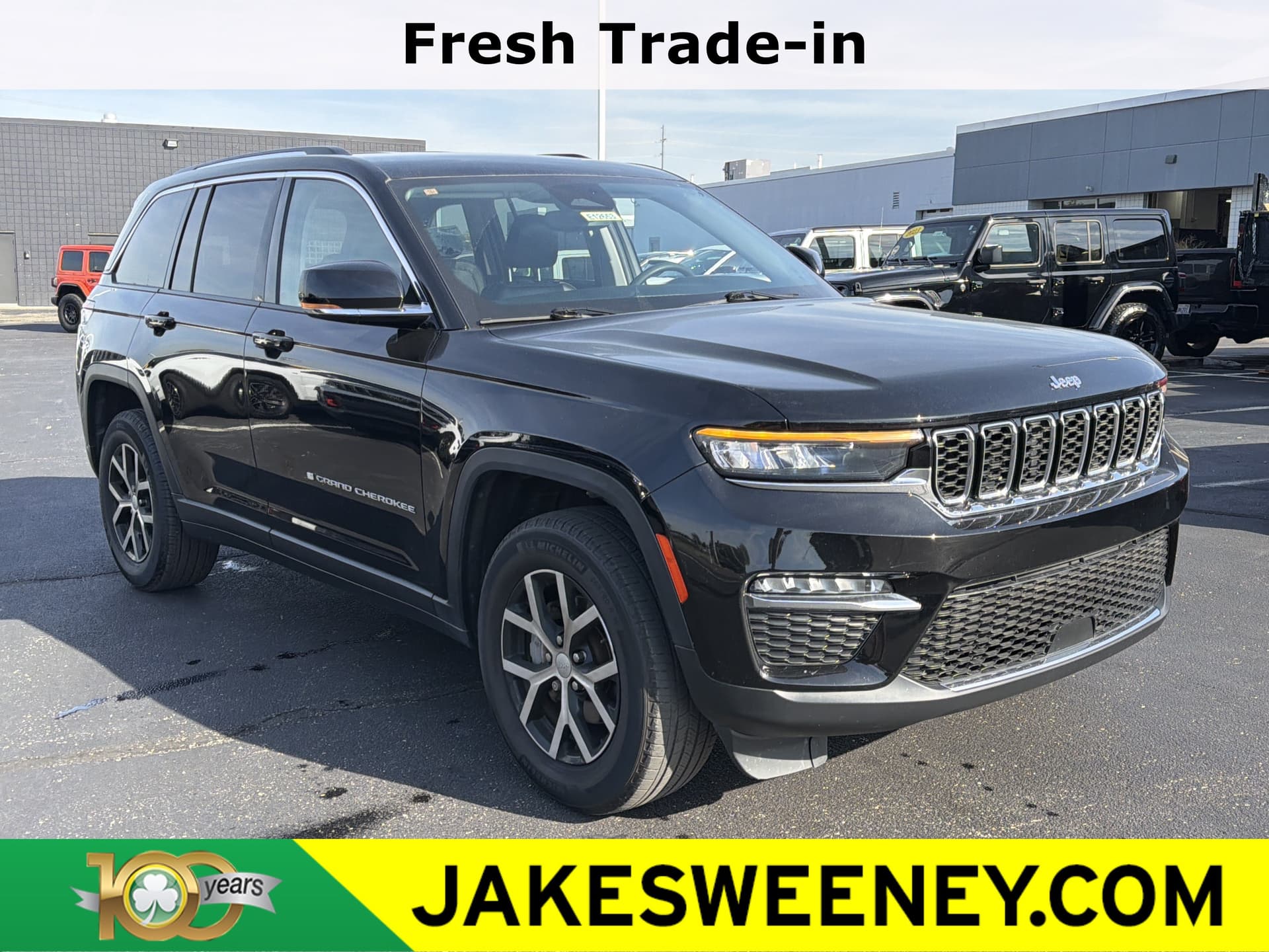 2023 Jeep Grand Cherokee Limited — photo 1 of 21