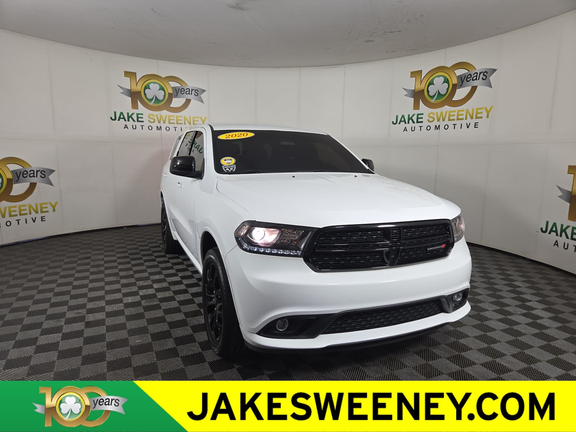 2020 Dodge Durango SXT Plus — photo 1 of 36