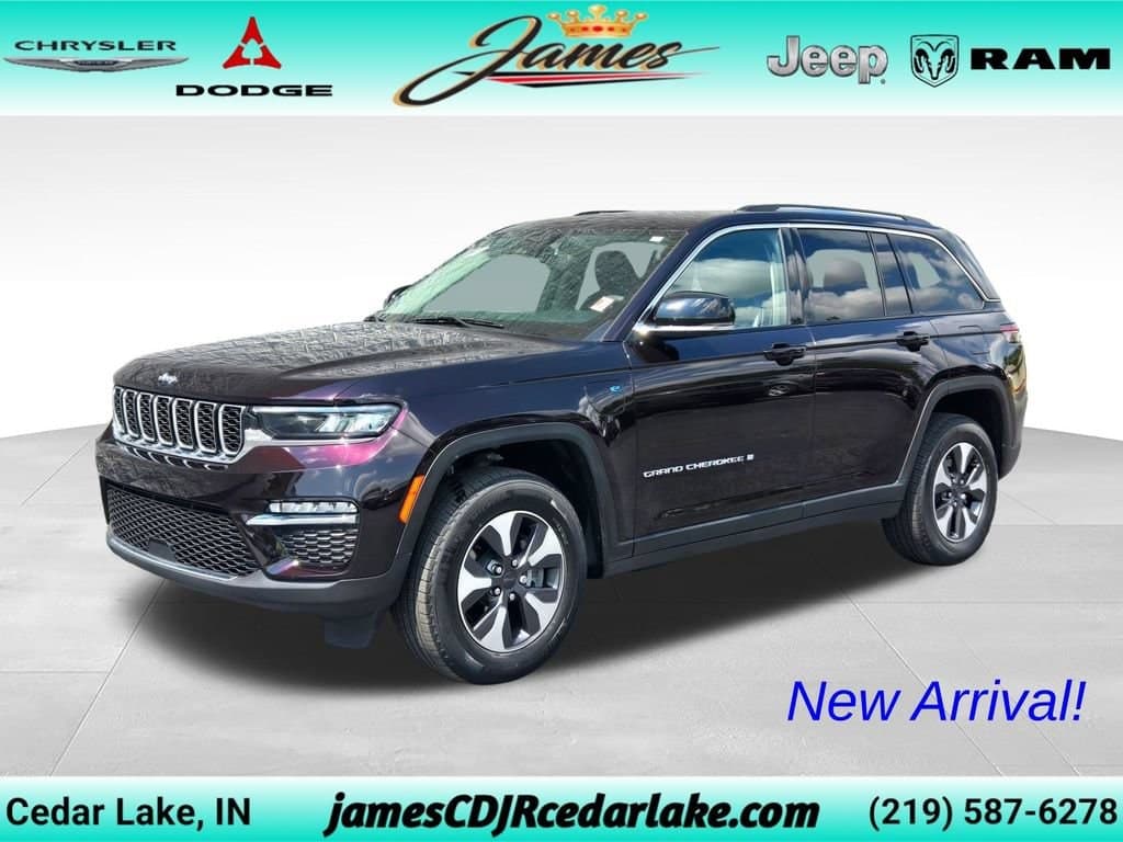 2022 Jeep Grand Cherokee 4xe Base — photo 1 of 44