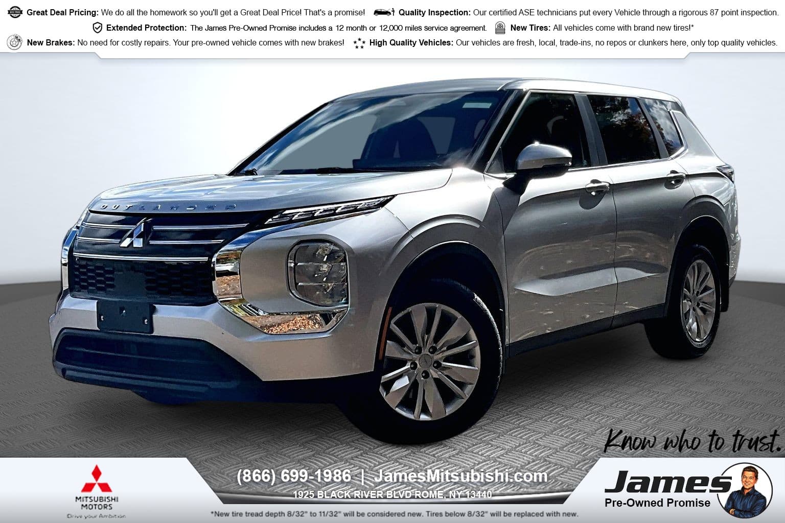 2025 Mitsubishi Outlander ES — photo 1 of 35