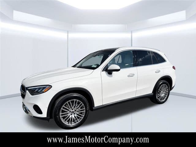 2026 Mercedes-Benz GLC Base — photo 1 of 25