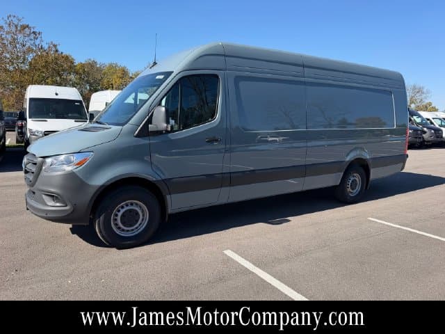 2027 Mercedes-Benz Sprinter Cargo Van Base — photo 1 of 17