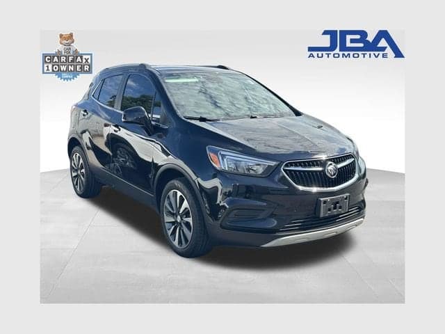 2022 Buick Encore Preferred — photo 1 of 8
