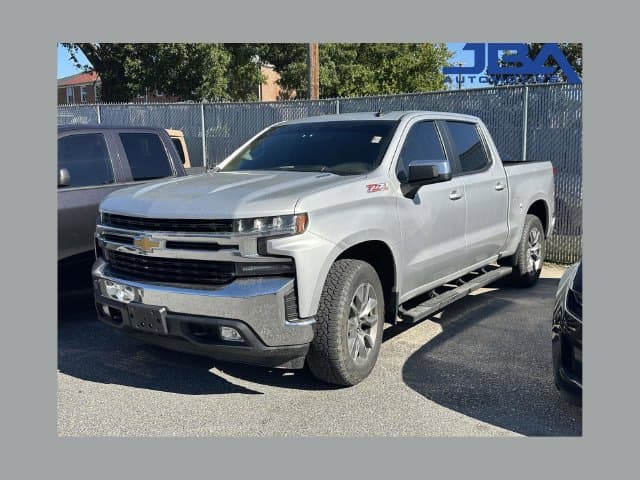 2021 Chevrolet Silverado 1500 LT — photo 1 of 8