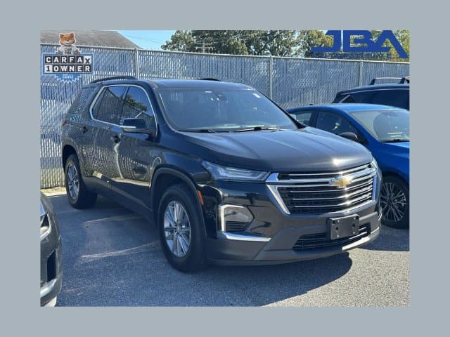 2022 Chevrolet Traverse LT Cloth — photo 1 of 7
