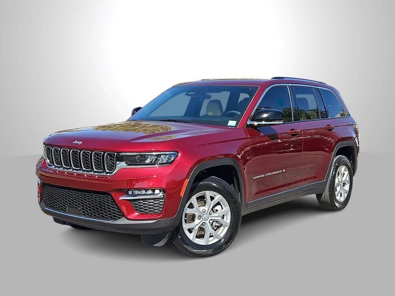 2023 Jeep Grand Cherokee Limited — photo 1 of 37