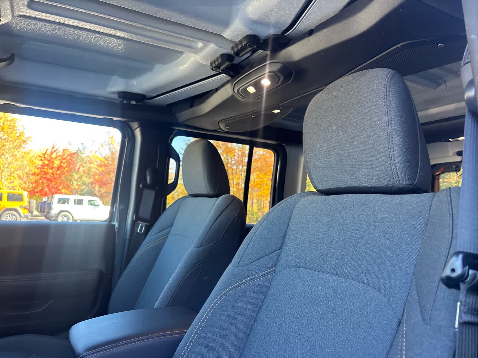 2024 Jeep Wrangler 4xe Sahara — photo 1 of 4