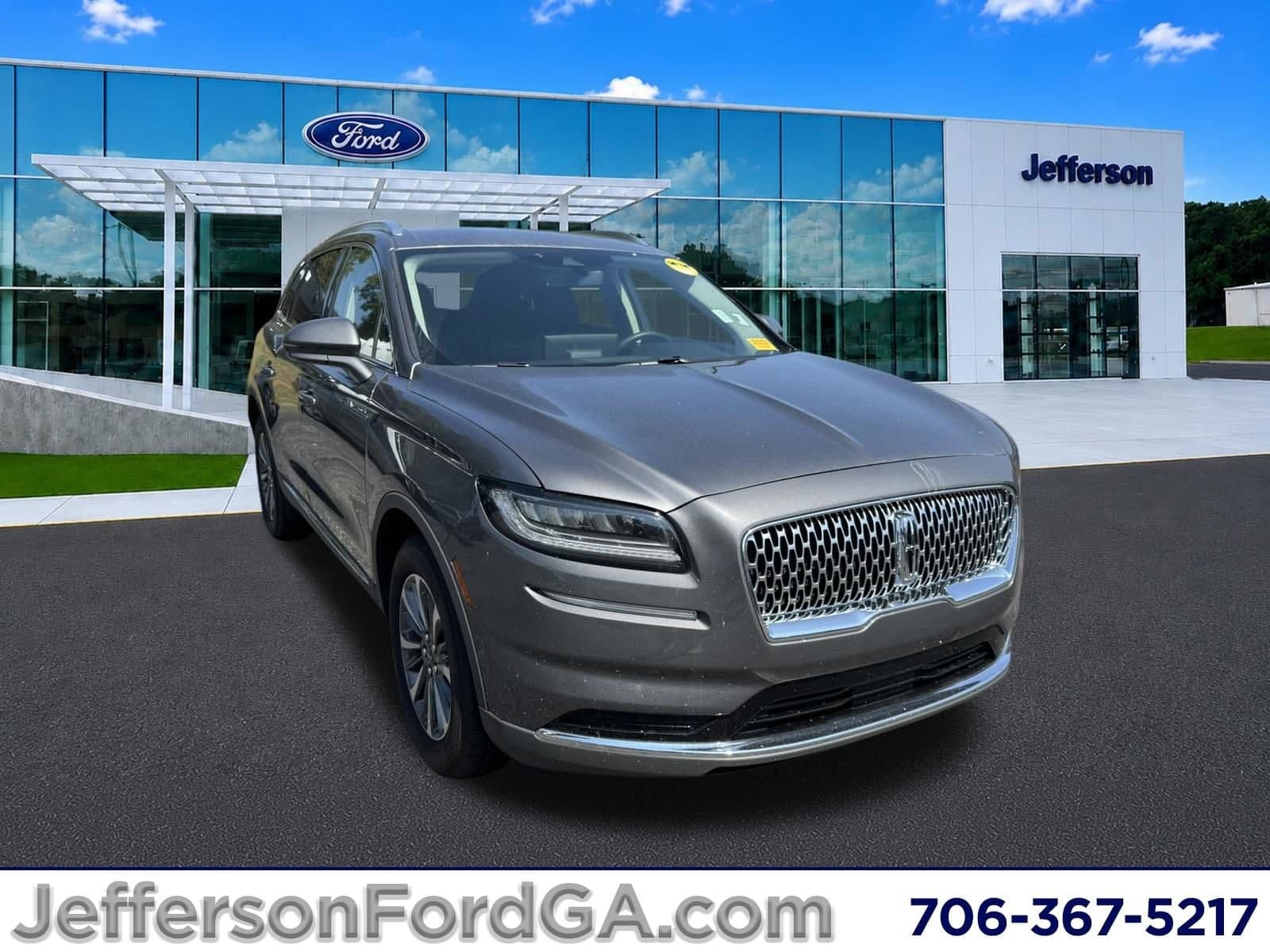 2023 Lincoln Nautilus Standard — photo 1 of 34
