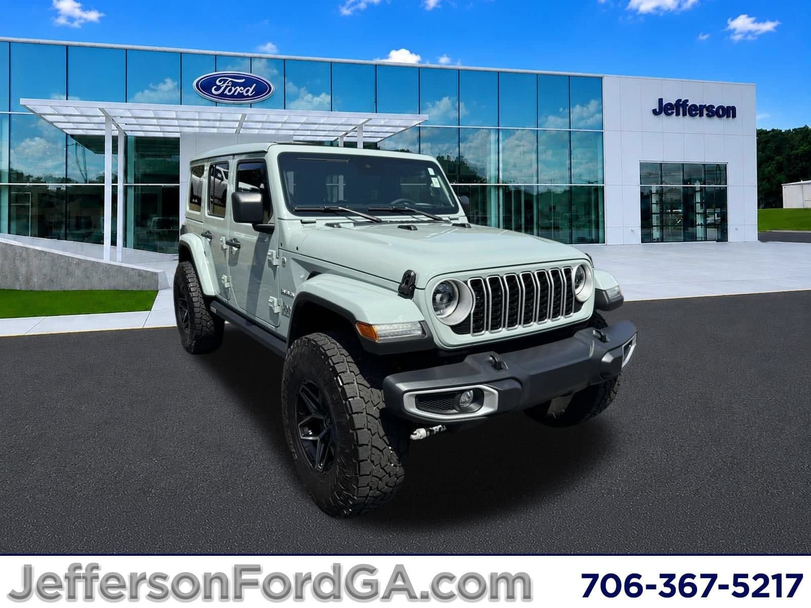 2024 Jeep Wrangler Sahara — photo 1 of 37