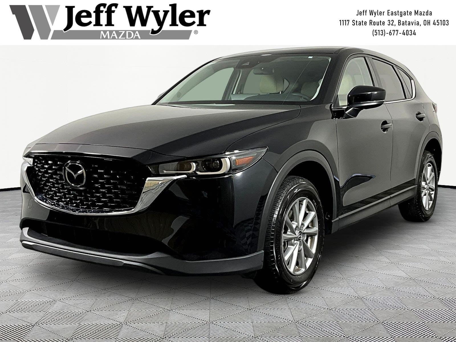 2023 Mazda CX-5 2.5 S Select Package — photo 1 of 37