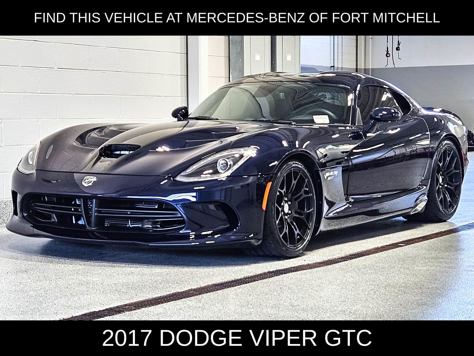 2017 Dodge Viper GTC — photo 1 of 37