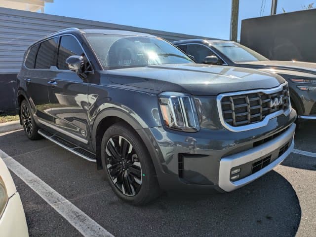 2024 Kia Telluride SX — photo 1 of 10