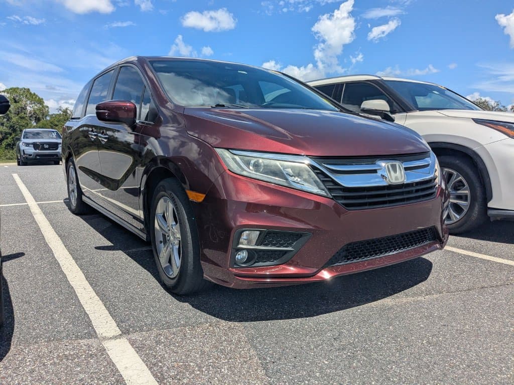2019 Honda Odyssey EX-L — photo 1 of 3