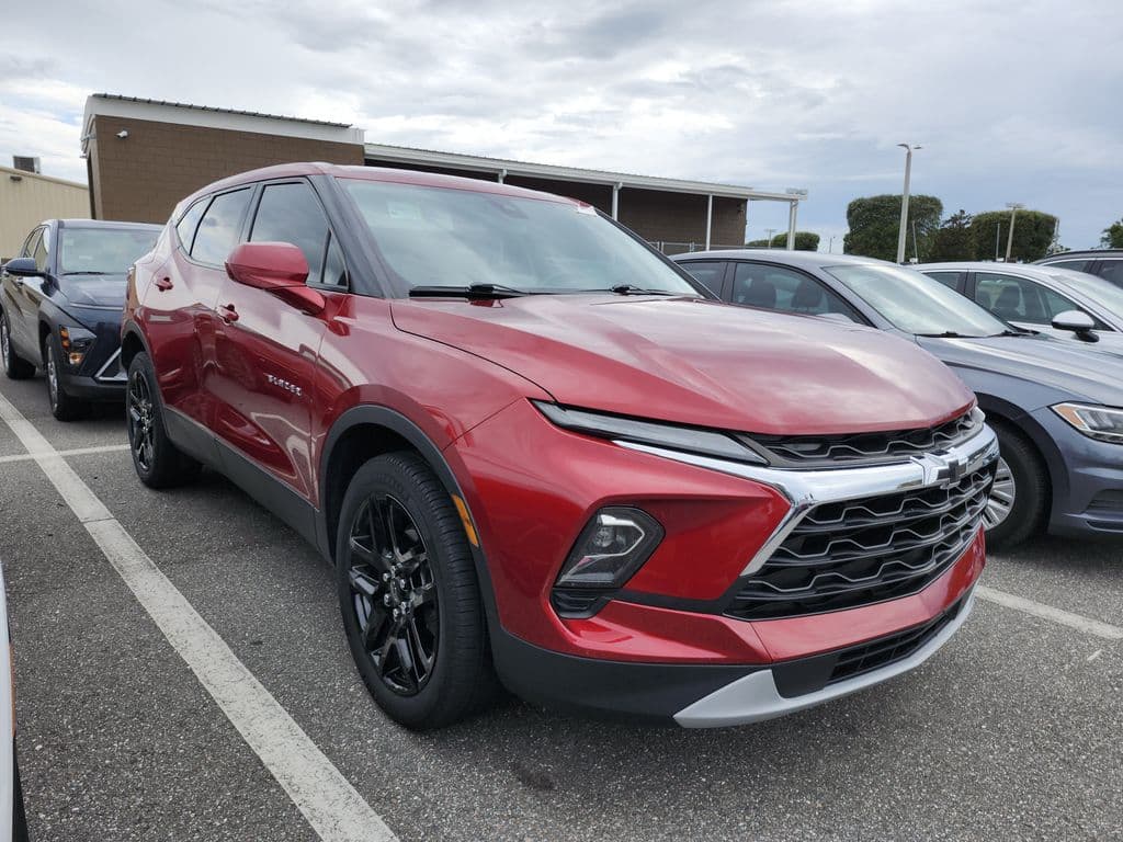 2023 Chevrolet Blazer LT — photo 1 of 12