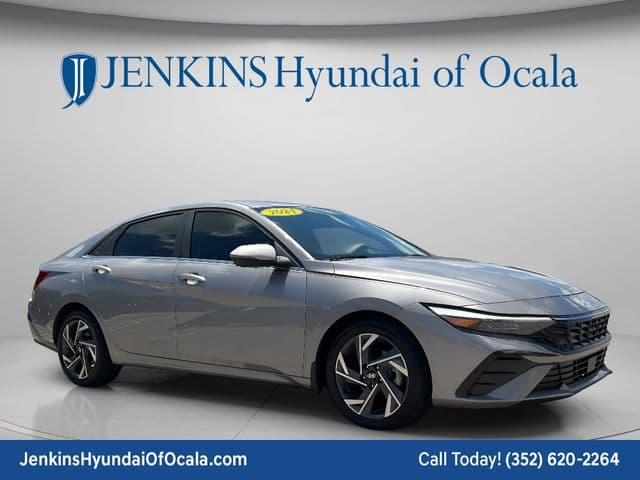 2024 Hyundai Elantra Limited — photo 1 of 37