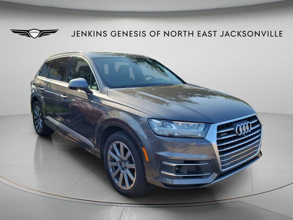 2018 Audi Q7 Base — photo 1 of 12