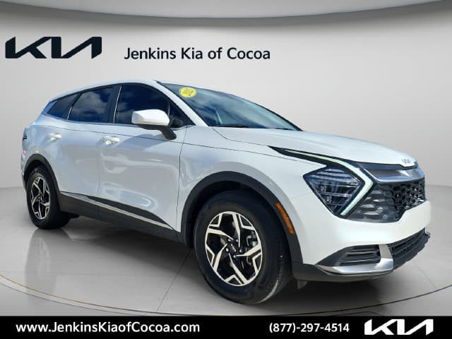 2025 Kia Sportage LX — photo 1 of 37
