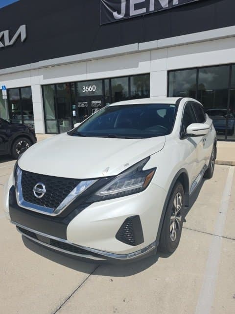 2019 Nissan Murano S — photo 1 of 3