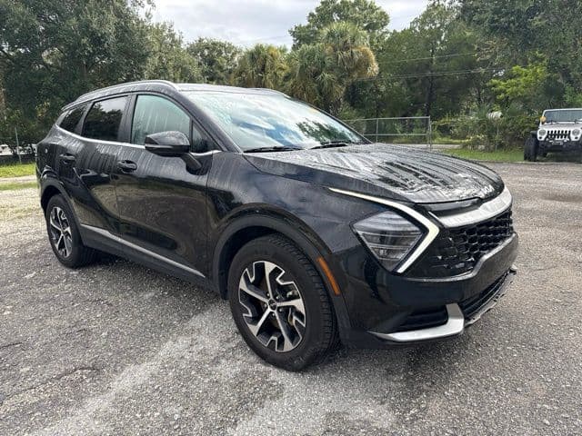 2025 Kia Sportage Hybrid EX — photo 1 of 13