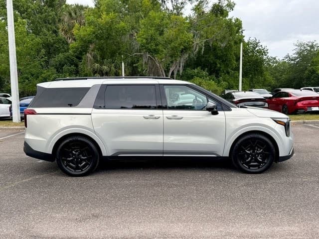 Foto de 2025 Kia Carnival SX Prestige