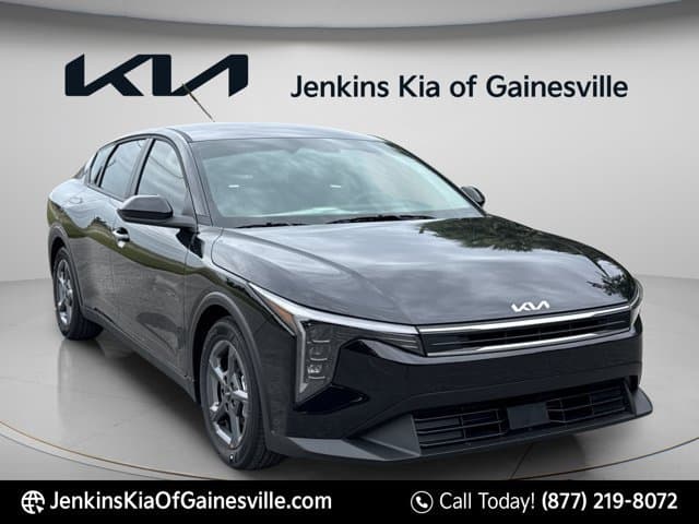2026 Kia K4 LXS — photo 1 of 34
