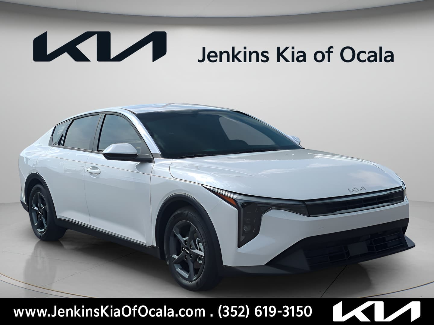 2026 Kia K4 LXS — photo 1 of 33