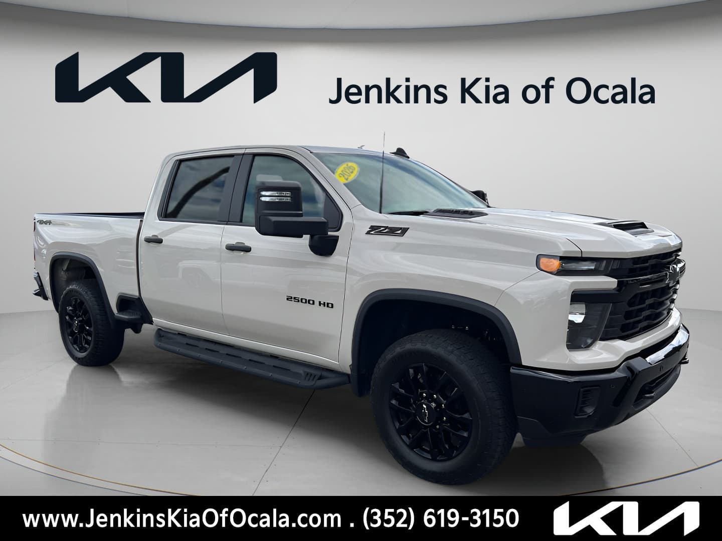 2026 Chevrolet Silverado 2500 HD Custom — photo 1 of 45