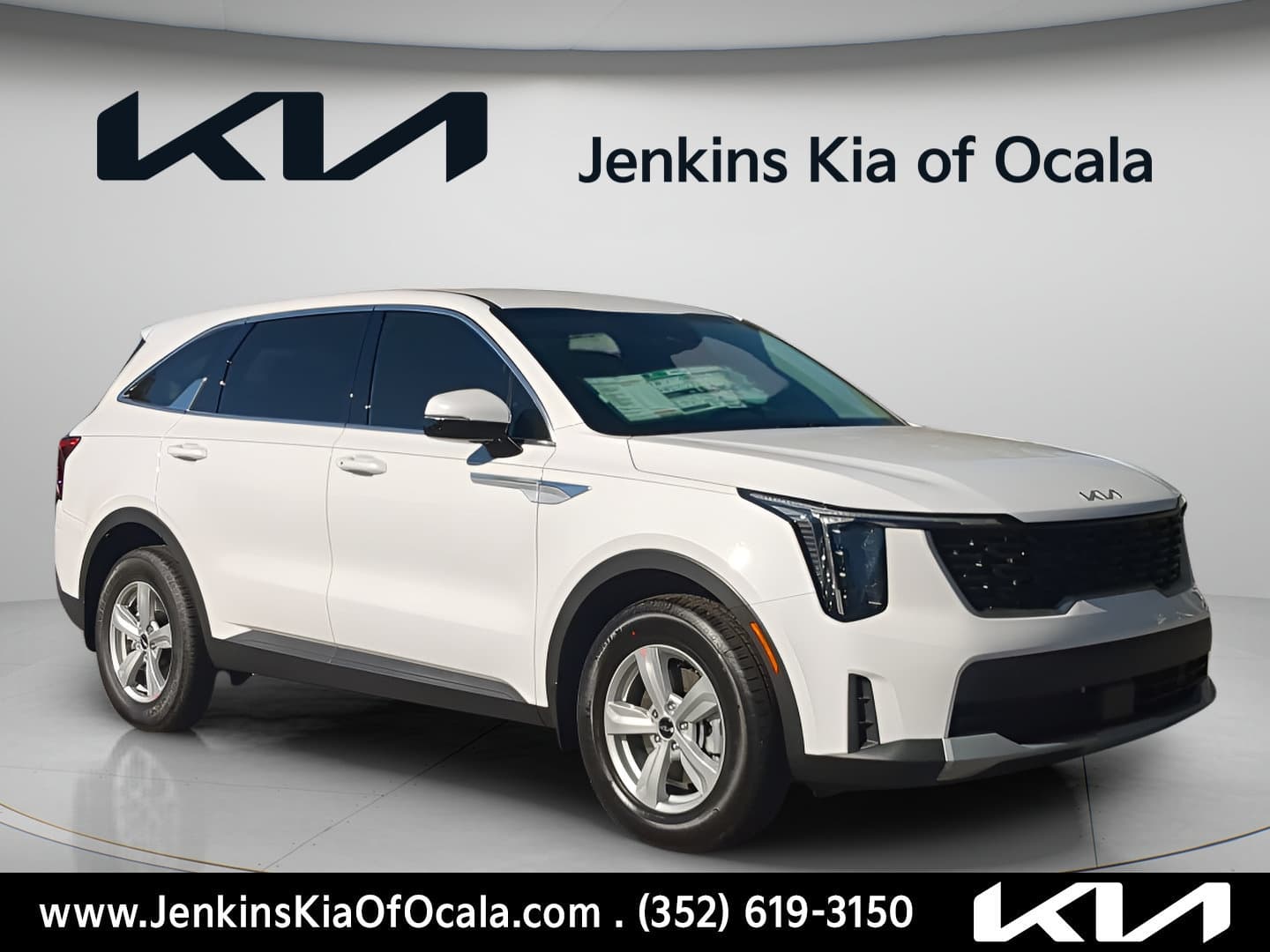 2026 Kia Sorento LX — photo 1 of 32